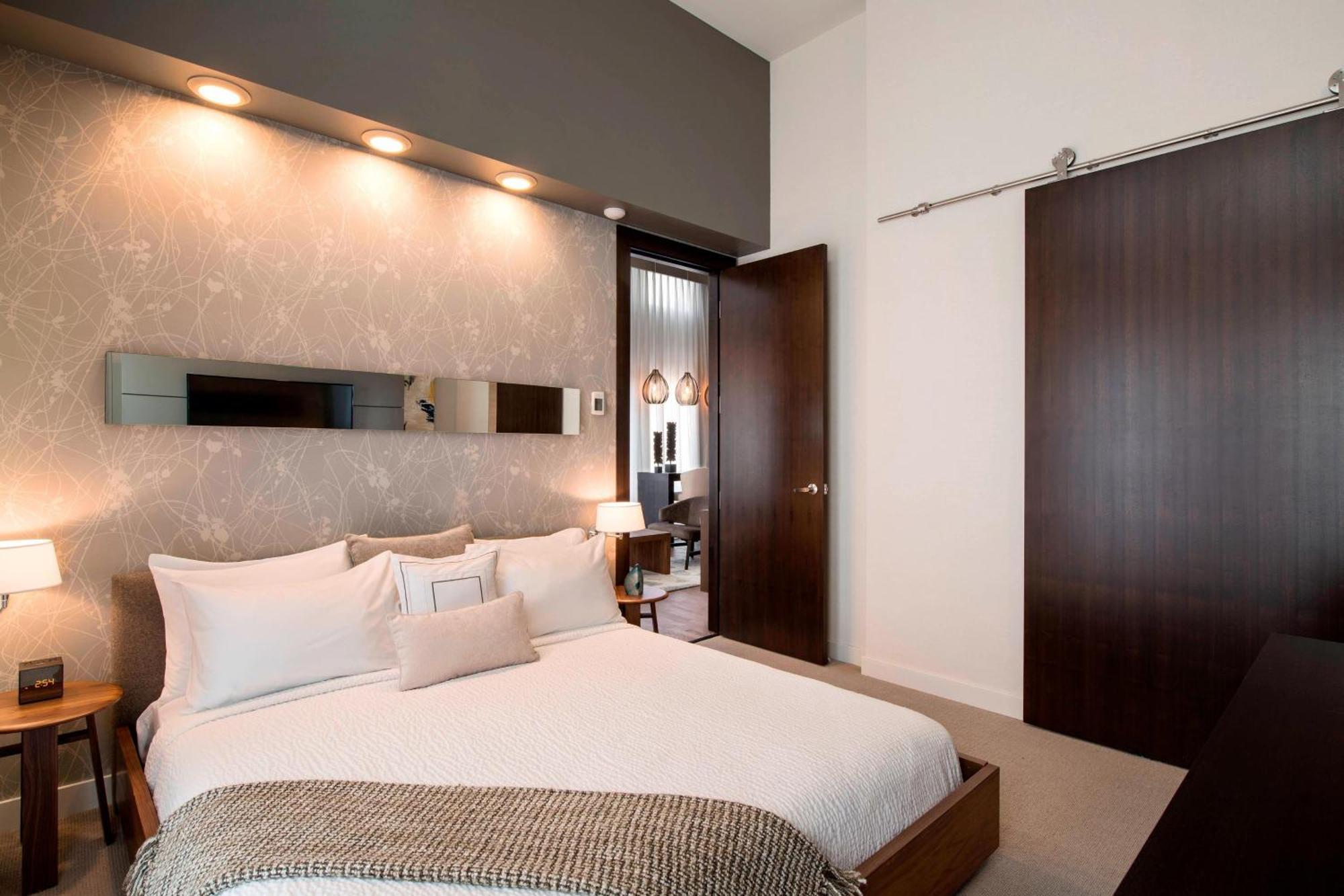 Hotel Courtyard By Marriott Calgary South Exterior foto
