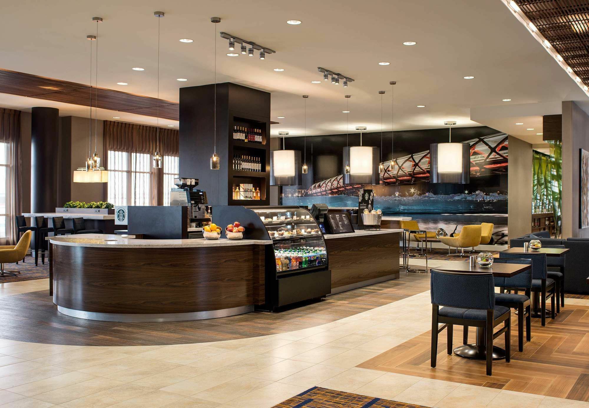 Hotel Courtyard By Marriott Calgary South Exterior foto